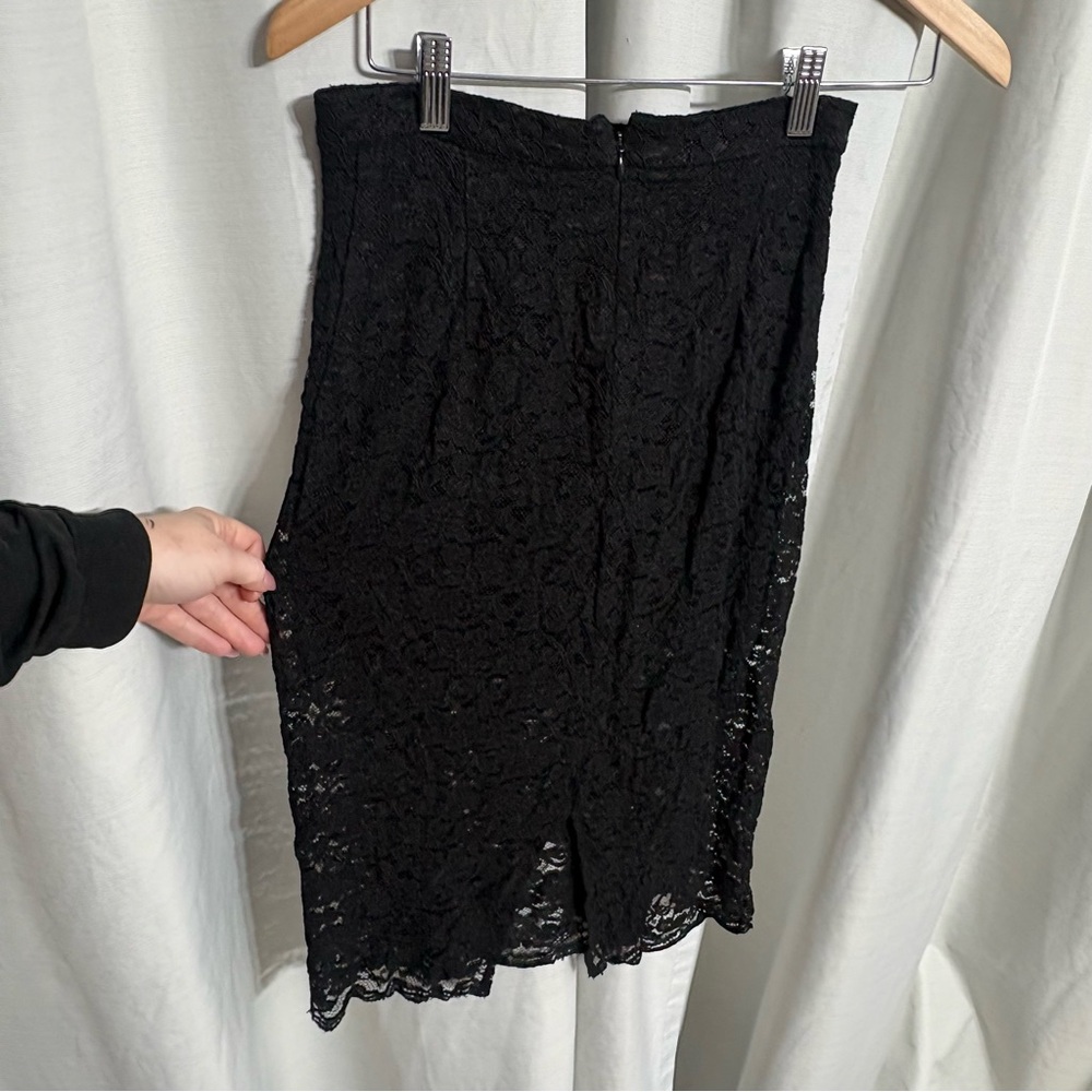 Babaton Black Floral Lace Pencil Skirt High Waisted Formal‎ Cocktail Size 4 - Picture 7 of 8